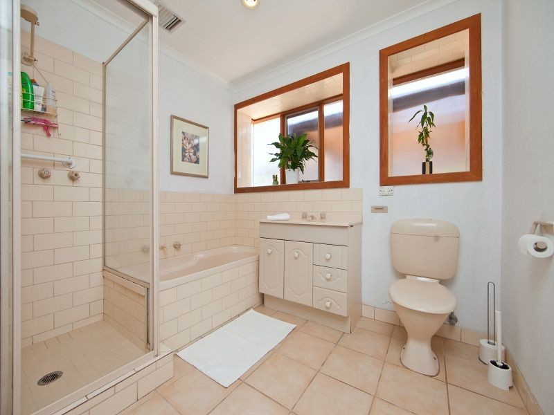 52 Ferndale Drive, Frankston VIC 3199