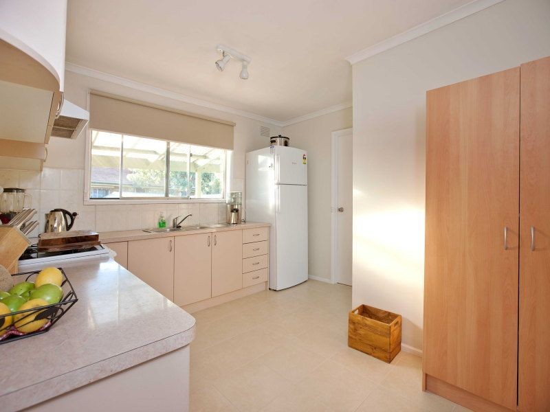 42 Sassafras Drive, Frankston VIC 3199