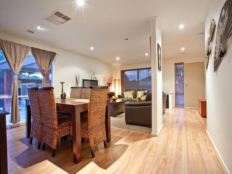 24 Bokissa Drive, Frankston VIC 3199