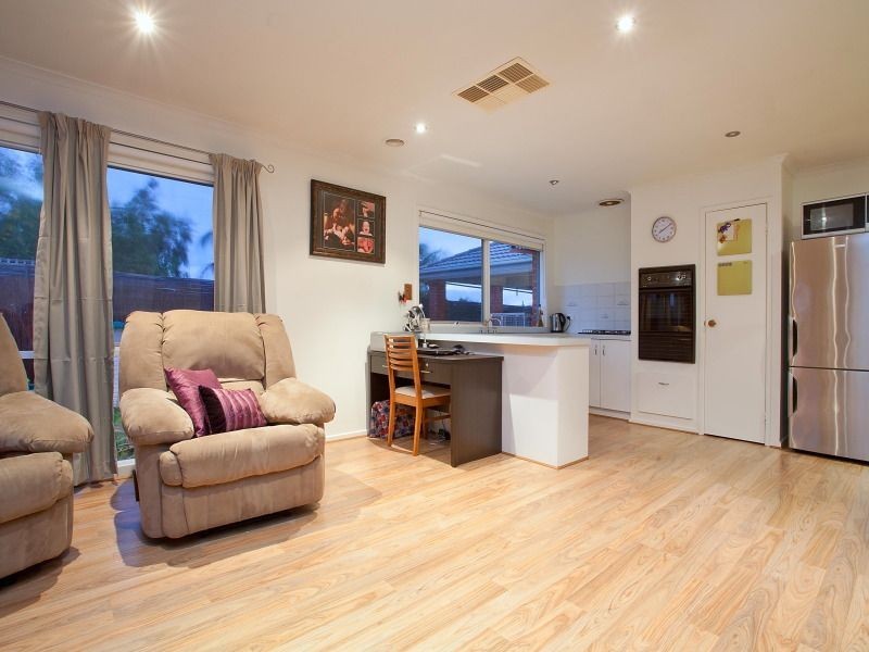 24 Bokissa Drive, Frankston VIC 3199