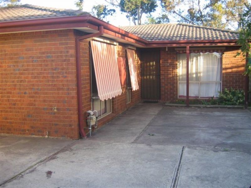12B Darnley Drive, Skye VIC 3977