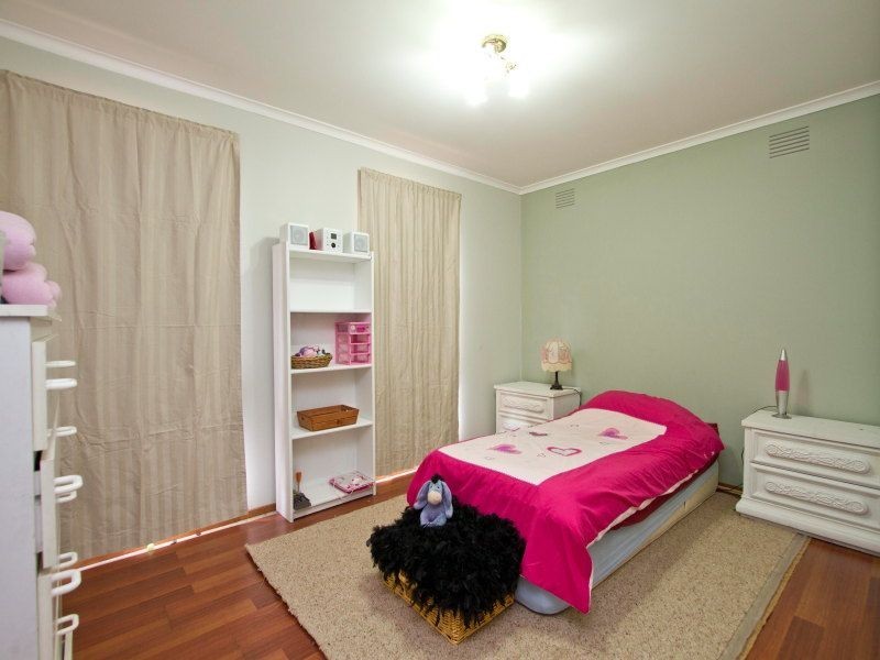 30 Sunbird Crescent, Carrum Downs VIC 3201