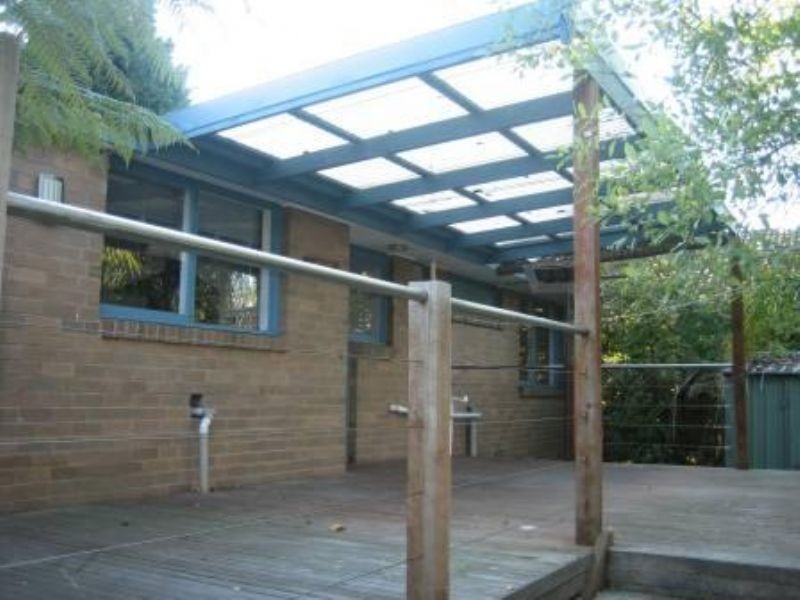 27 Stradbroke Avenue, Frankston VIC 3199