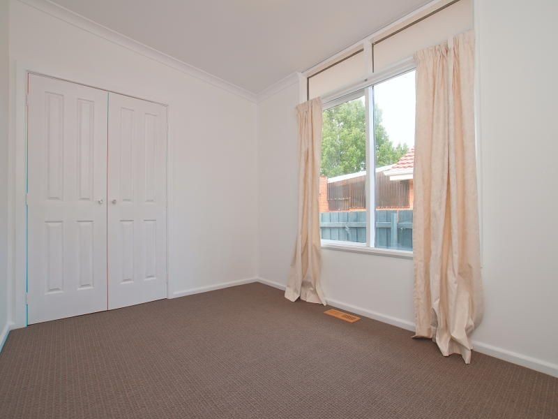 27 Carrington Avenue, Seaford VIC 3198