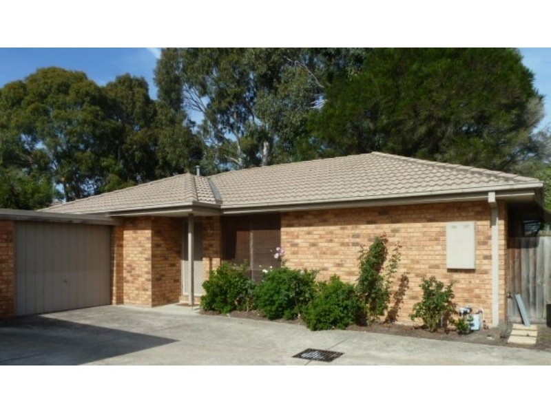 2/19 Wahgunyah Crescent, Langwarrin VIC 3910