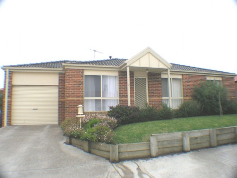 13/15-17 Potts Road, Langwarrin VIC 3910