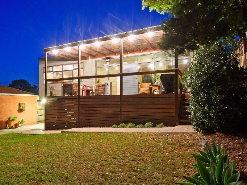 56 Woodlands Grove, Frankston VIC 3199