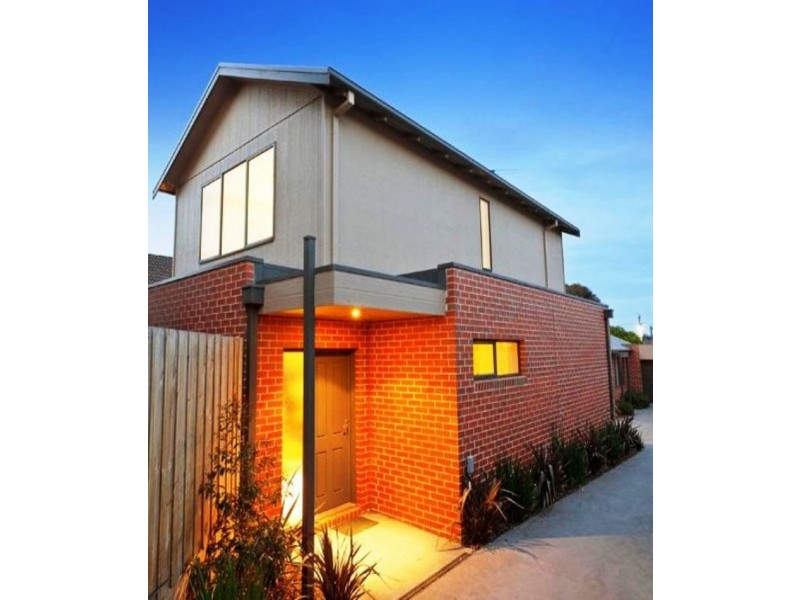 2/555 Station Street, Carrum VIC 3197