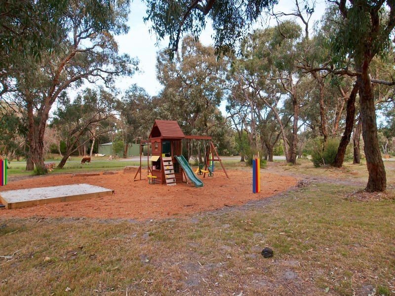 60 Valley Road, Langwarrin VIC 3910