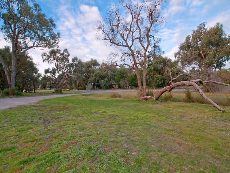 60 Valley Road, Langwarrin VIC 3910