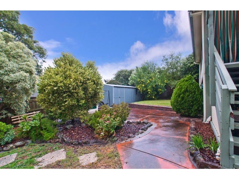 17 The Trossachs, Frankston VIC 3199