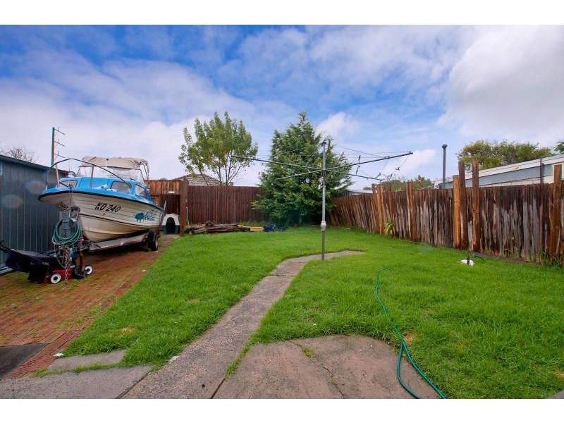 34 Burns Street, Frankston VIC 3199