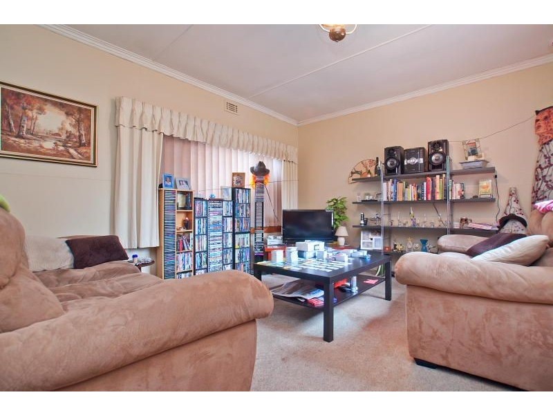 34 Burns Street, Frankston VIC 3199