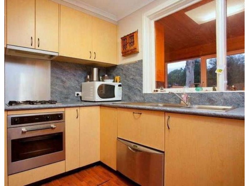 33 Quarry Road, Langwarrin VIC 3910