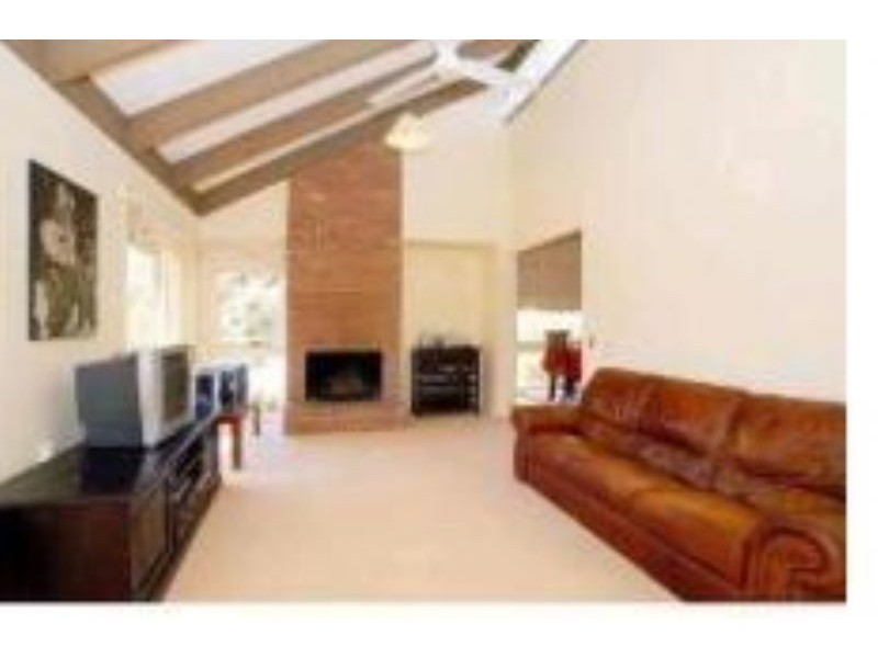 1 Paul Court, Frankston South VIC 3199