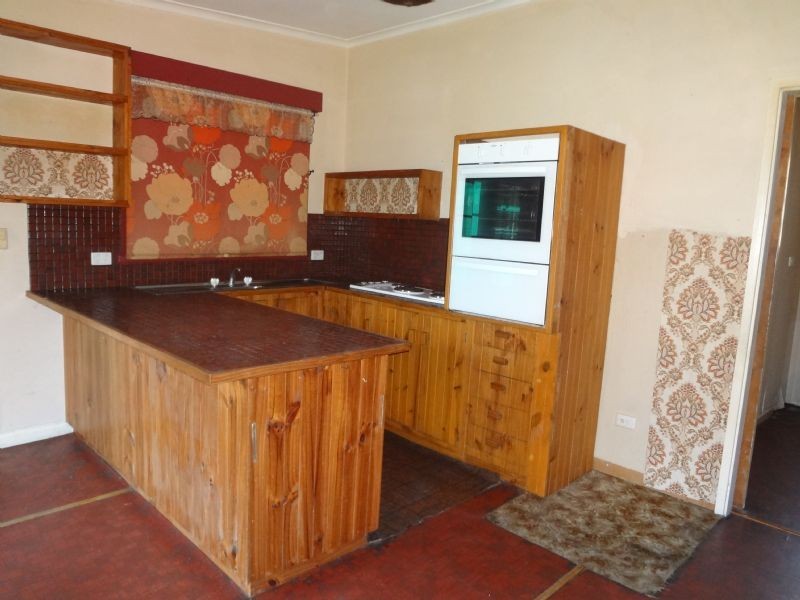 133 Rosslyn Avenue, Seaford VIC 3198