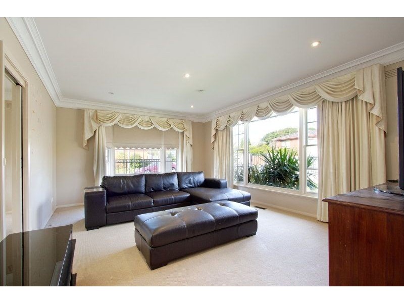 1 Waterman Place, Frankston VIC 3199