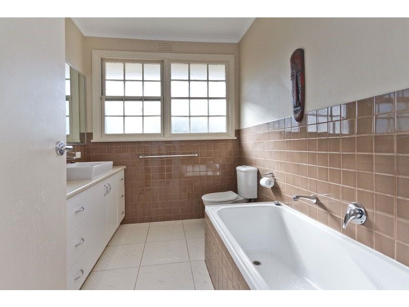 1 Waterman Place, Frankston VIC 3199