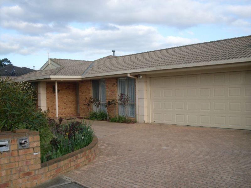 4 Trameland Court, Langwarrin VIC 3910