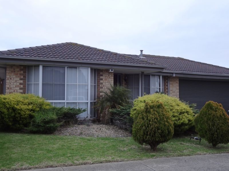 40 Oberon Drive, Carrum Downs VIC 3201
