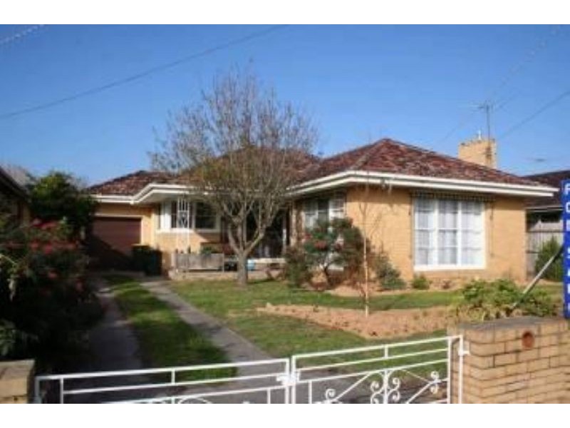 13 Hope Court, Frankston VIC 3199