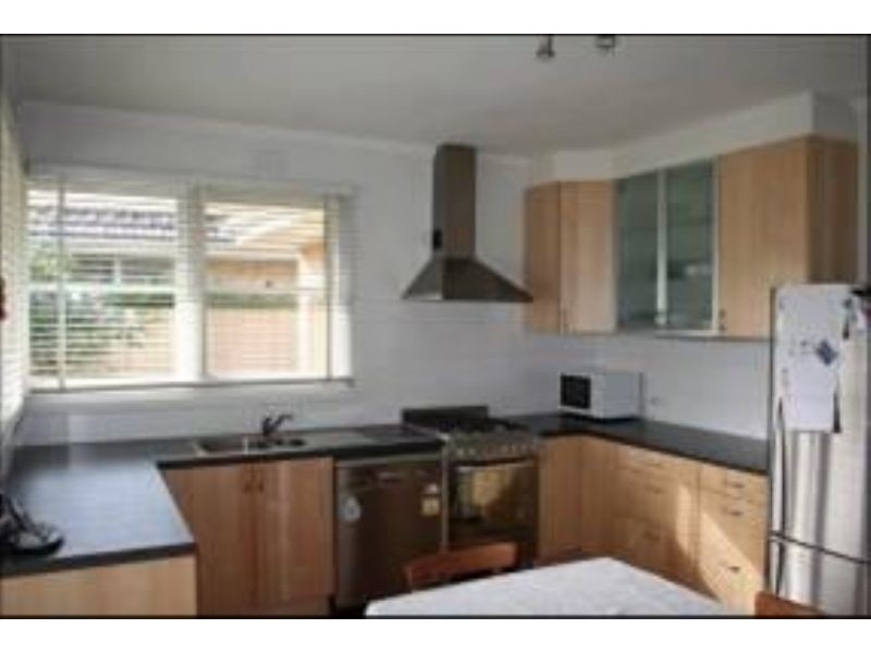 13 Hope Court, Frankston VIC 3199