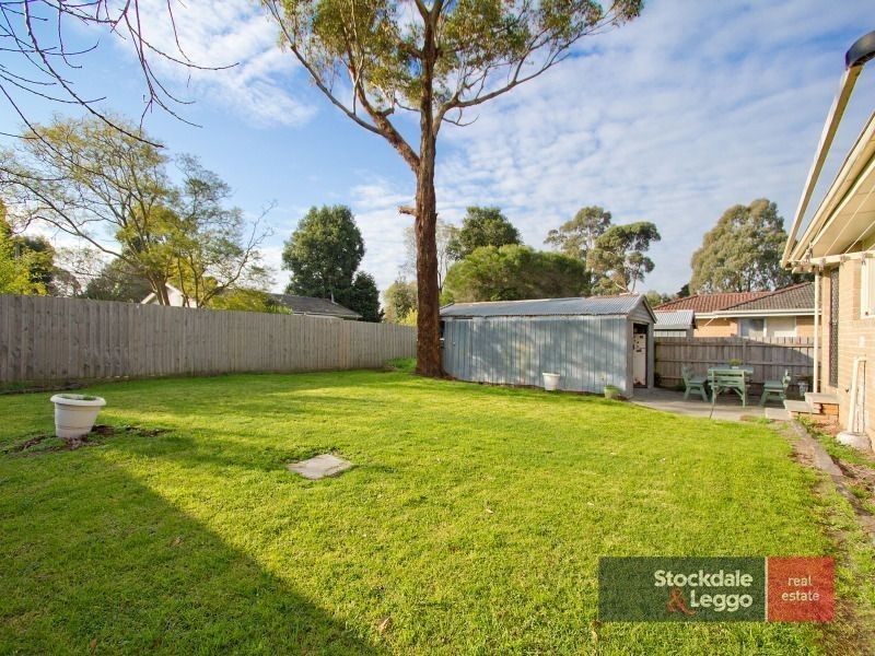 17 Brentwood Crescent, Frankston VIC 3199