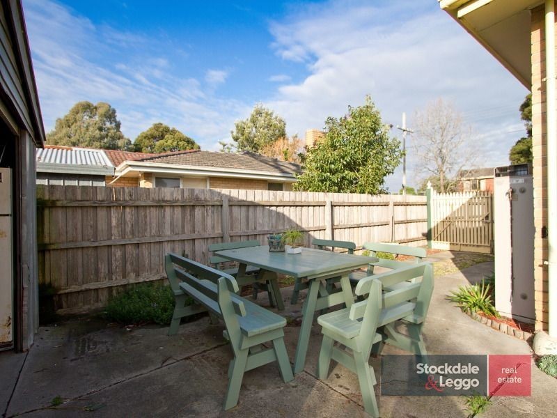 17 Brentwood Crescent, Frankston VIC 3199