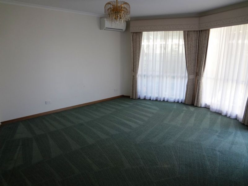 10 Grevillea Road, Langwarrin VIC 3910