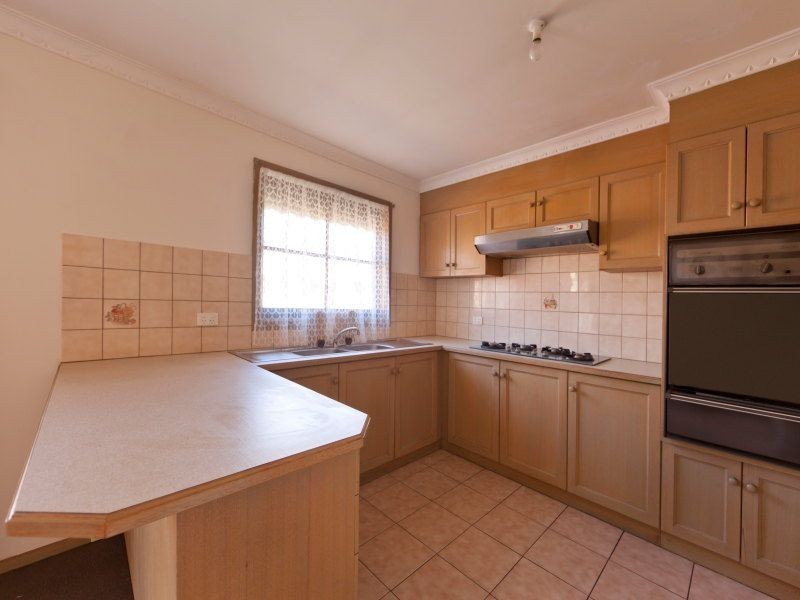 2/35 Campbell Street, Frankston VIC 3199