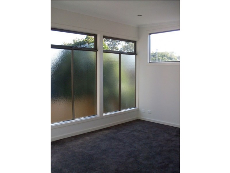 14 Barwon Avenue, Frankston VIC 3199