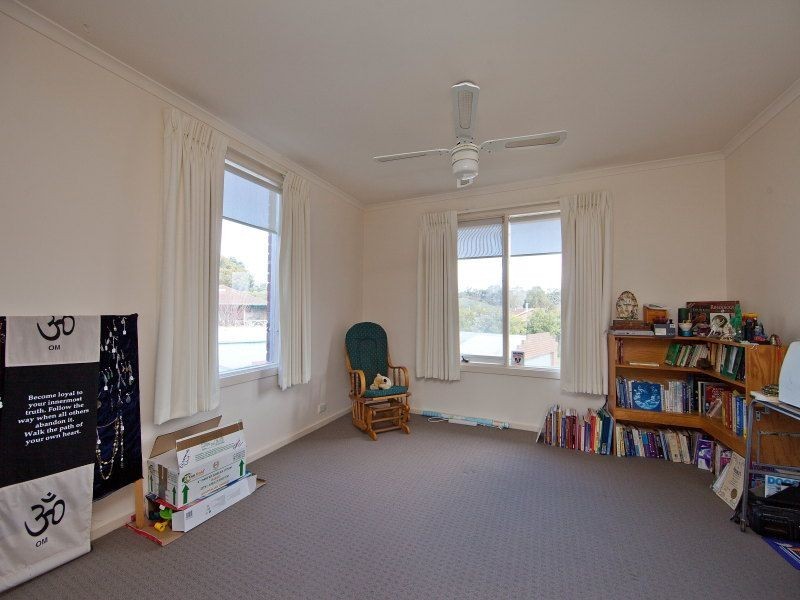5 Hebe Court, Frankston North VIC 3200