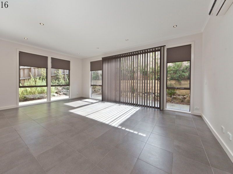 16 Barwon Ave, Frankston VIC 3199