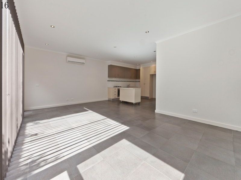 16 Barwon Ave, Frankston VIC 3199