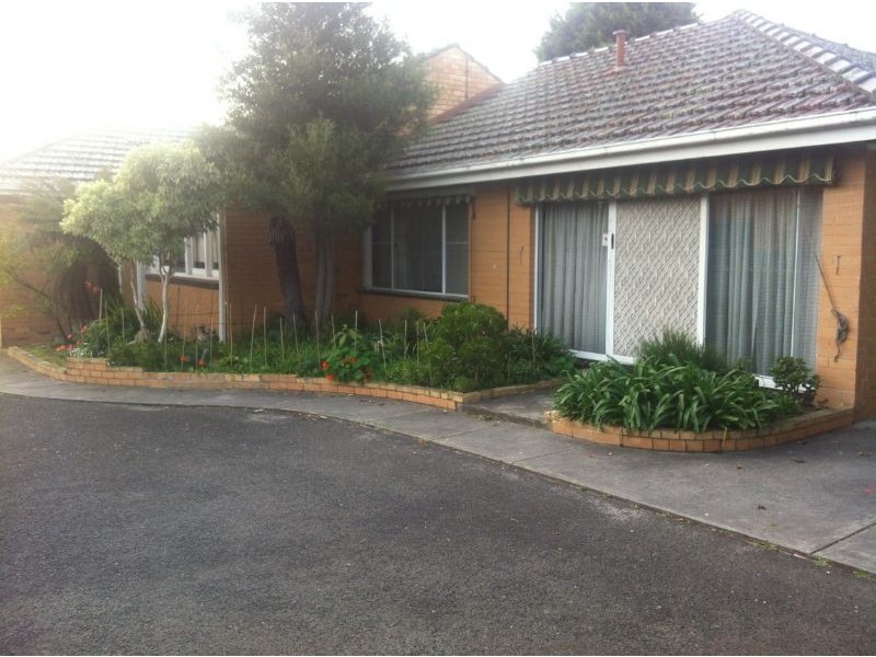 2/14 Petrie Street, Frankston VIC 3199