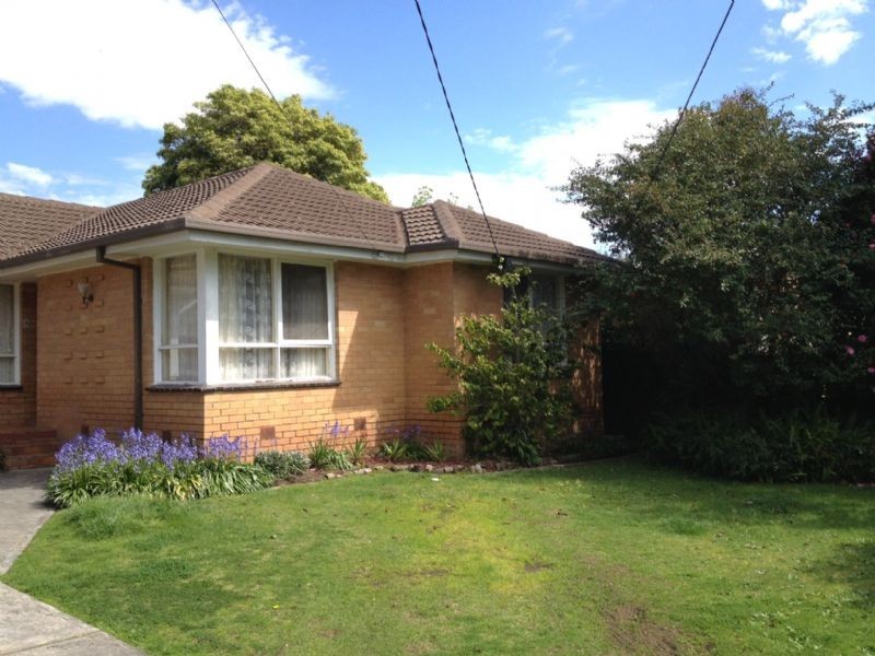 10 Hamilton Grove, Frankston VIC 3199
