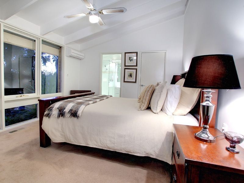 12 Nareen Court, Frankston South VIC 3199