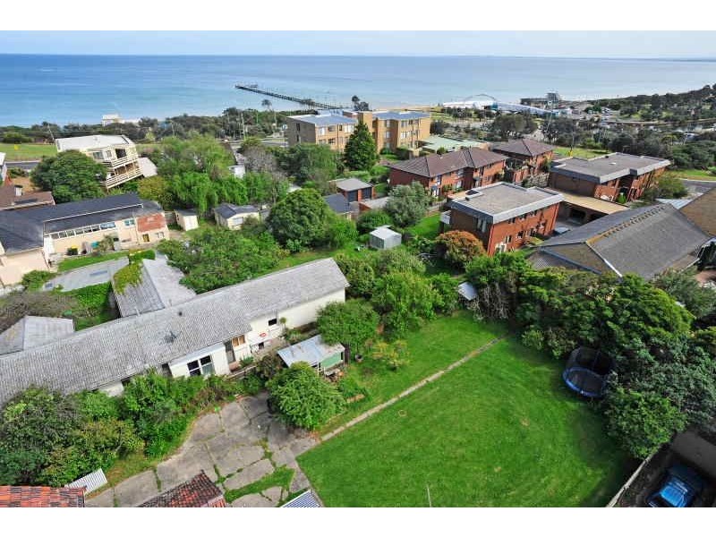 2/5 Nolan Street, Frankston VIC 3199