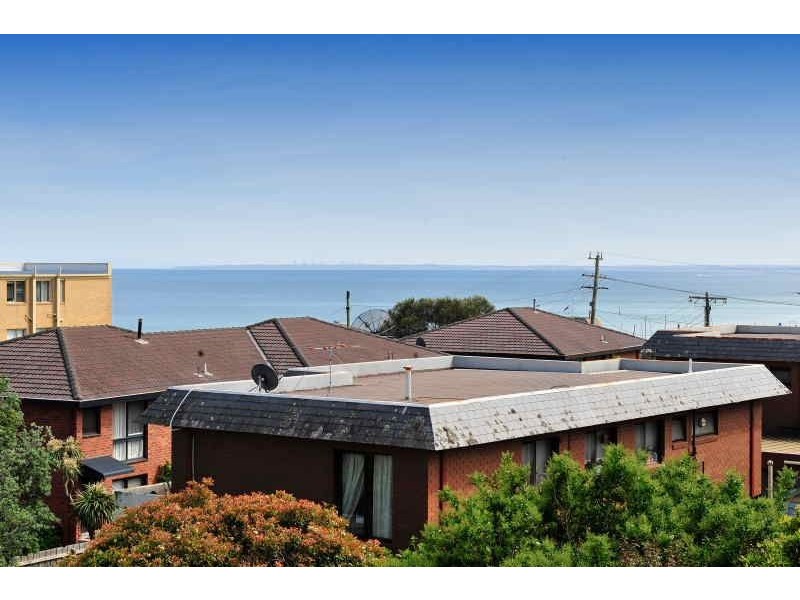 2/5 Nolan Street, Frankston VIC 3199