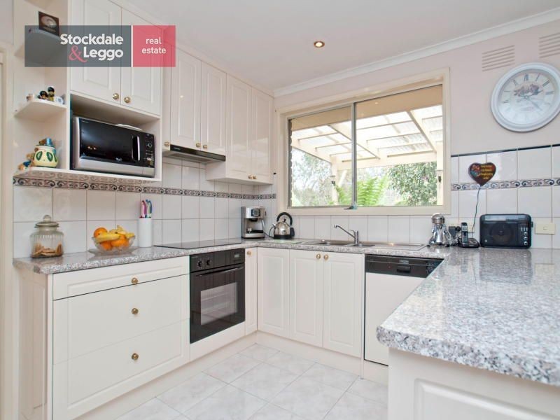 1 Carol Court, Frankston VIC 3199