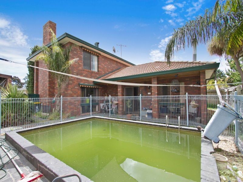 8 Quail Court, Carrum Downs VIC 3201