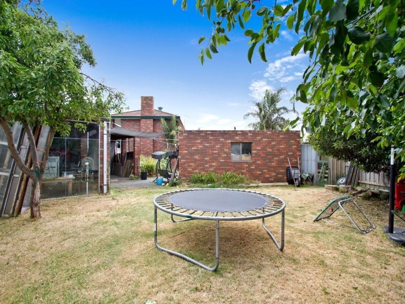 8 Quail Court, Carrum Downs VIC 3201