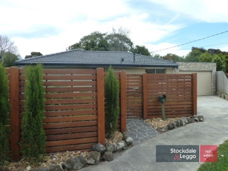 9 Glazebury Court, Langwarrin VIC 3910