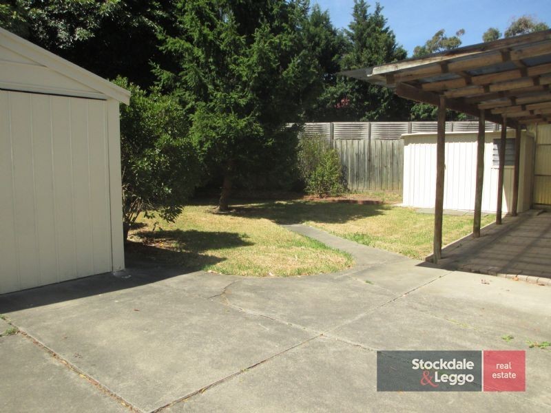 484 McClelland Drive, Langwarrin VIC 3910