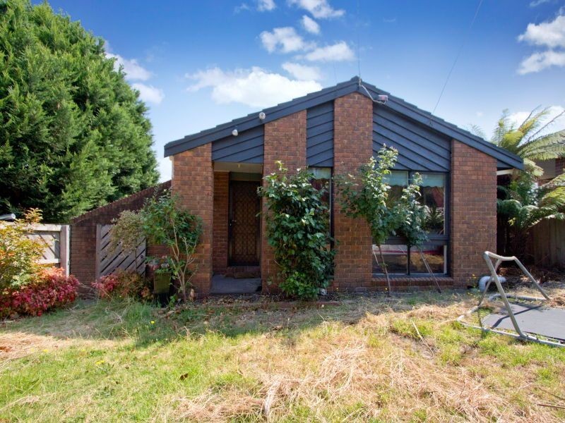 7 Leawarra Parade, Frankston VIC 3199