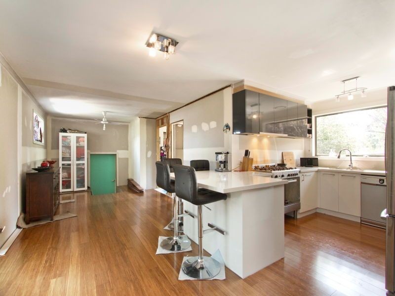 7 Leawarra Parade, Frankston VIC 3199