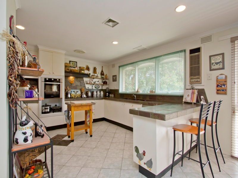 5 Carlisle Court, Frankston VIC 3199