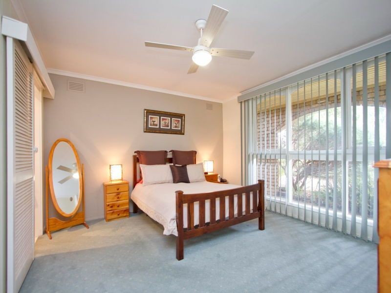 5 Carlisle Court, Frankston VIC 3199