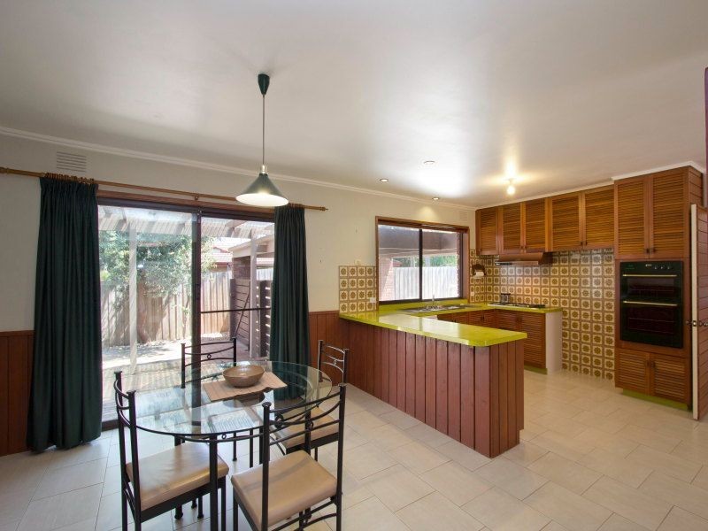 27 Moorhen Crescent, Carrum Downs VIC 3201