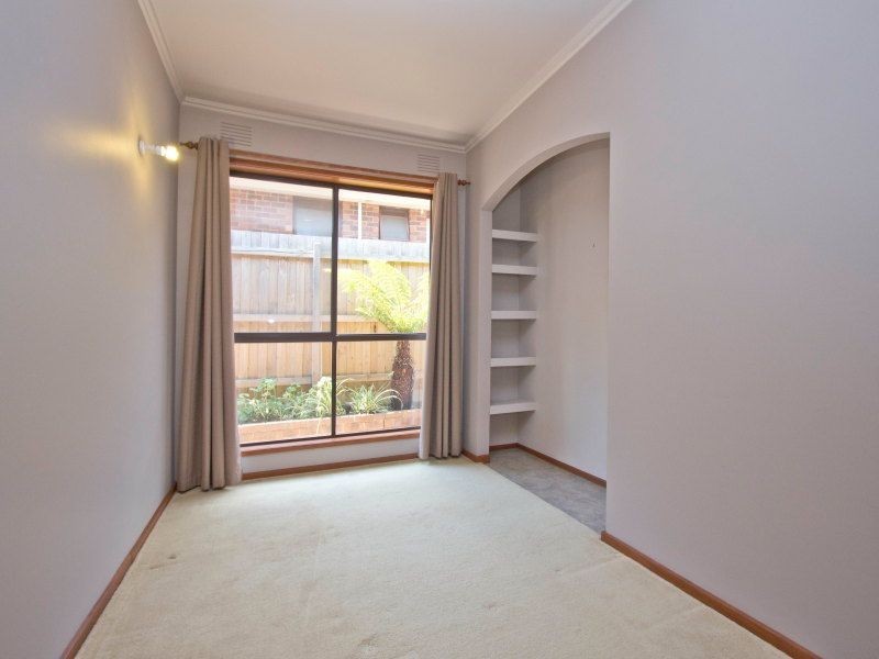 27 Moorhen Crescent, Carrum Downs VIC 3201